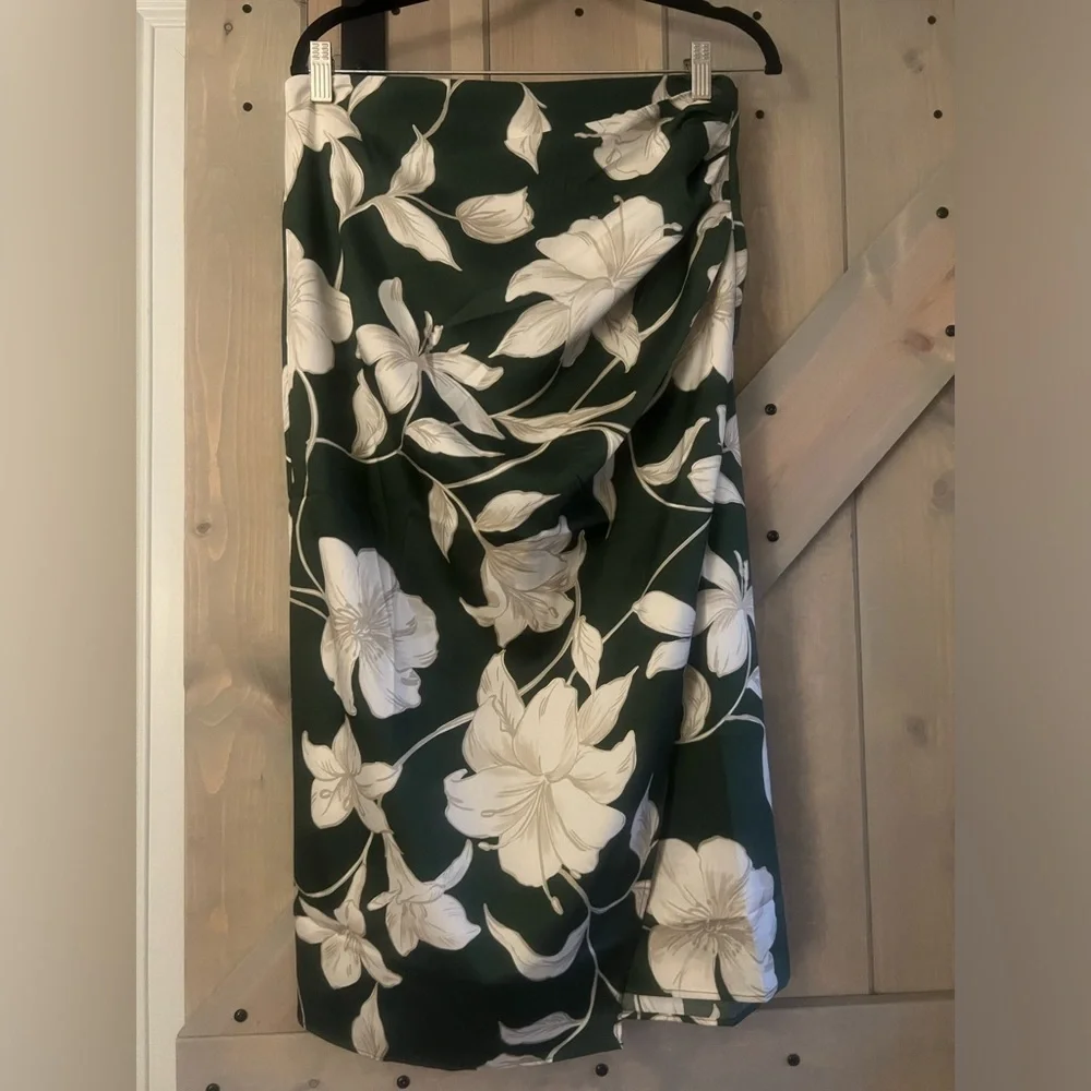 NWT MANGO Floral Faux Wrap Skirt